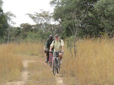 mukuvisi woodlands mountasin biking